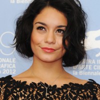 Vanessa Hudgens Short Wavy Hairstyle