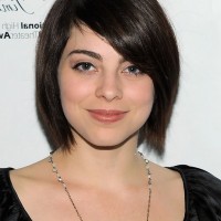 Krysta Rodriguez Short Bob Hairstyle with Bangs