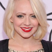 Madilyn Bailey Short Blonde Bob Hairstyle with Bangs