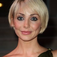 Natalie Imbruglia Chic Short Bob Haircut for Women