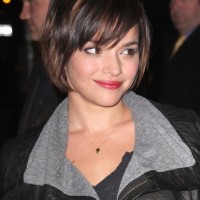 Norah Jones Cute Short Bob Haircut for Girls