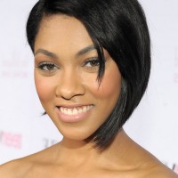 Bria Murphy Trendy Black Graduated Bob Haircut for Short Hair