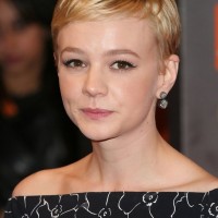 Carey Mulligan Cute Short Blonde Boycut Hairstyle for Women