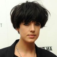 Female Short Bowl Cut - Trendy Messy Bowl Cut for Women