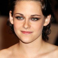 Kristen Stewart Finger Wave Hairstyle for Summer