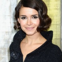 Miroslava Duma Short Finger Wave Haircut for Fall