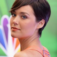 Side View of Megan Boone Short Pixie Haircut with Bangs