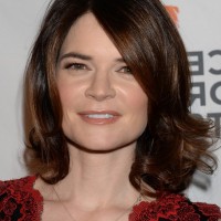 Betsy Brandt Shoulder Length Wavy Curly Hairstyle with Side Bangs