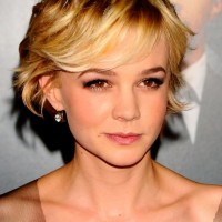 Carey Mulligan Cute Short Haircut with Side Swept Bangs