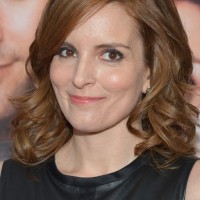 Celebrity Tina Fey Shoulder Length Hairstyle with Bouncy Curls