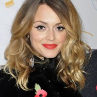 Fearne Cotton Shoulder Length Ombre Curly Hair