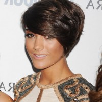 Frankie Sandford Layered Short Side Part Haircut for Thick Hair