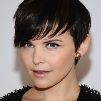 Ginnifer Goodwin Cute Short Dark Straight Haircut with Bangs for Fall