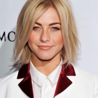 Julianne Hough Hairstyles Textured Medium Straight Hairstyle