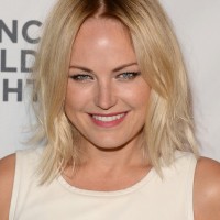 Latest Most Popular Layered Medium Hairstyle with Dark Roots from Malin Åkerman