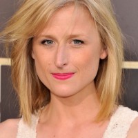 Latest Popular Casual Layered Hairstyle for Women from Mamie Gummer