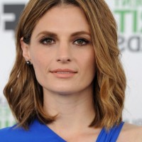 Latest Popular Medium Wavy Haircut from Stana Katic