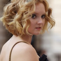 Lily Cole Romantic Short Wavy Curly Bob Hairstyle for Wedding