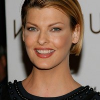 Linda Evangelista Short Straight Haircut for Formal Events