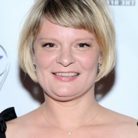 Martha Plimpton Short Bob Haircut with Side Swept Bangs for Women Over 40