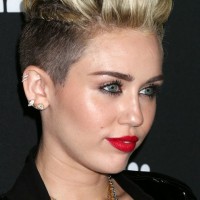 Miley Cyrus Cool Short Spiked Straight Haircut