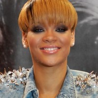 Rihanna Short Straight Bowl Cut with Straight Across Bangs