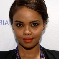 Sharon Leal Cute Short Side Parted Haircut with Side Bangs
