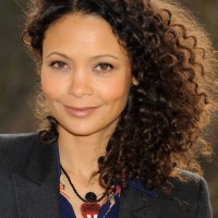 Thandie Newton Trendy Side Parted Curly Haircut for Medium Length Hair