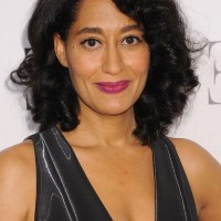 Tracee Ellis Ross Medium Wavy Curly Hairstyle for Women Over 40