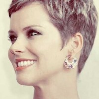 Stylish Short Pixie Hairstyles for Women Over 40 - Short Formal Hairstyles 2015