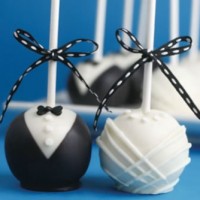 Bride and Groom cake pops