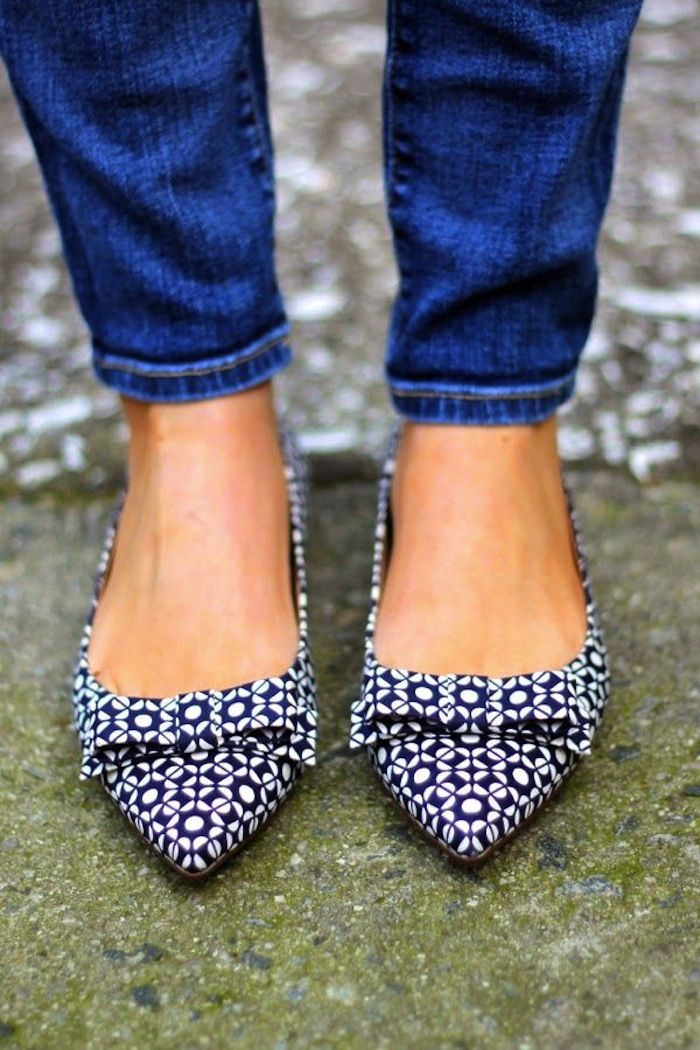 Patterned flats