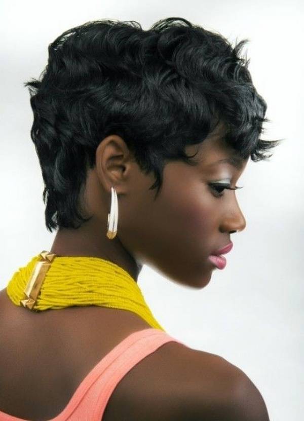 24 Really Cool-Looking Short Hairstyles for Summer