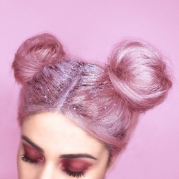 Glitter Pink Hairstyle for Holidays
