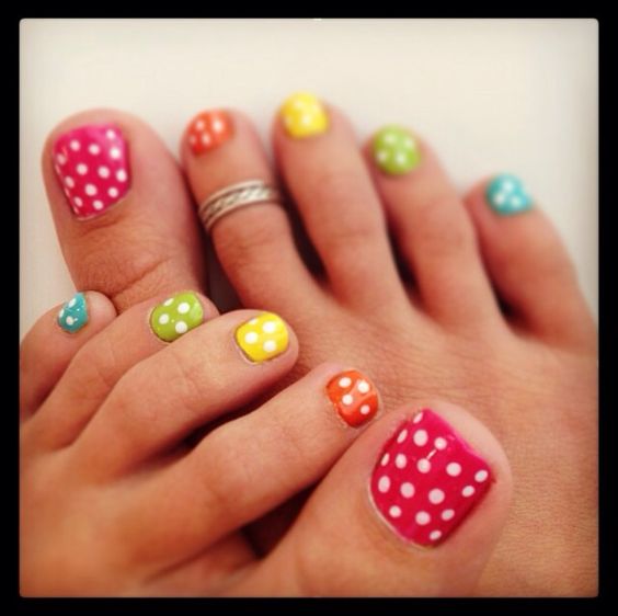 cute Colorful-Polka-Dot-Nails for summer