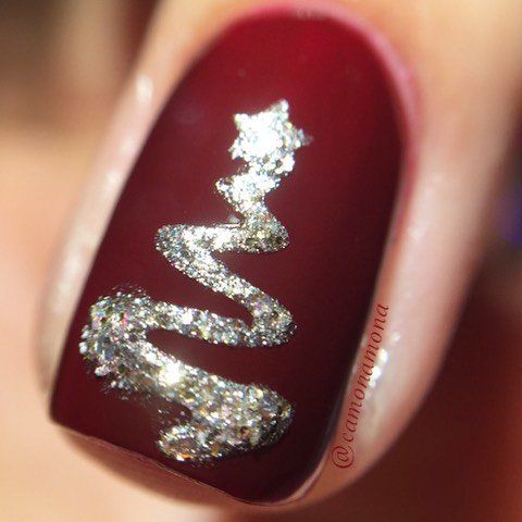 Easy Holiday Nail Designs