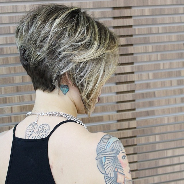 30 Hottest Graduated Bob Hairstyles for 2021