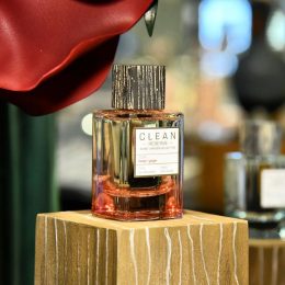 Going Green With Eco-Friendly Perfumes